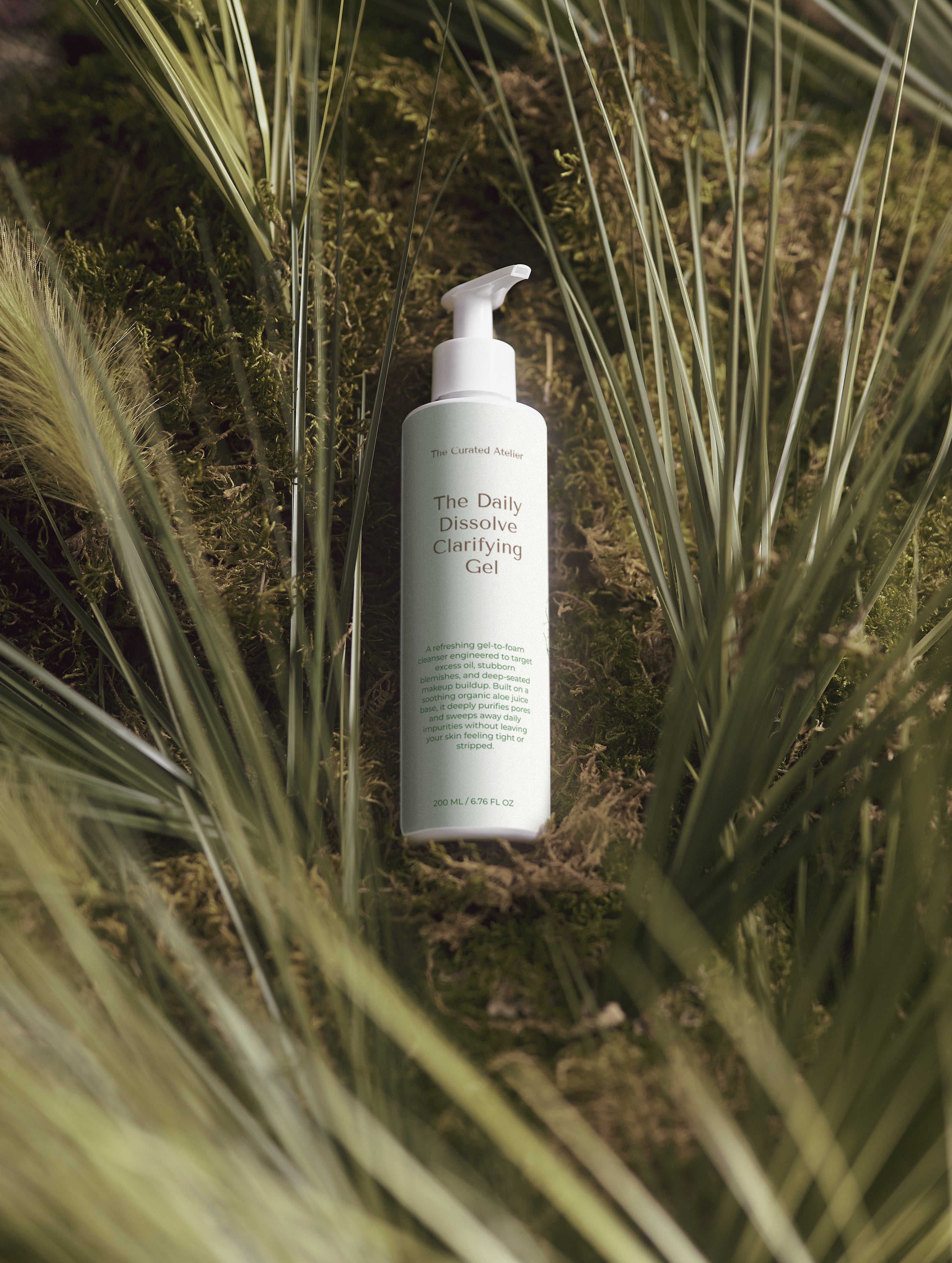 The Daily Dissolve Clarifying Gel